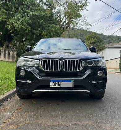 BMW X4 2.0 28I X LINE 4X4 16V TURBO GASOLINA 4P AUTOMÁTICO BMW X4 2.0 28I X LINE 4X4 16V TURBO GASOLINA 4P AUTOMÁTICO